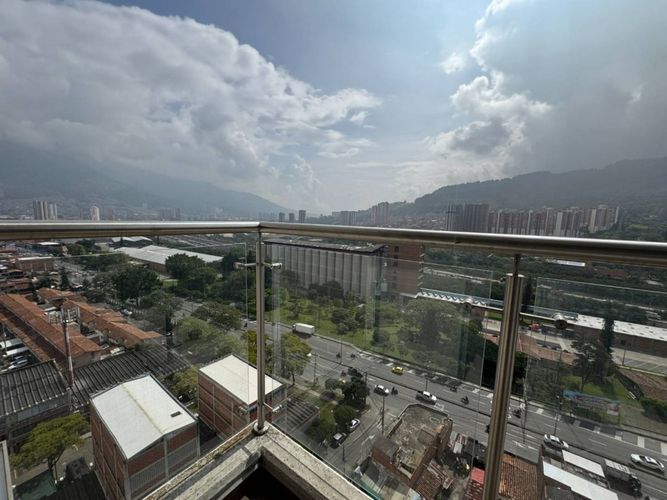 Apartamento en  Venta en Cabañas, Bello - Miniatura 6