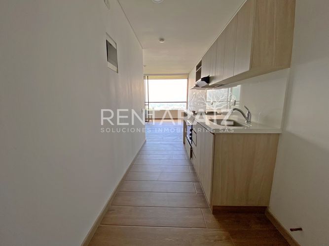 Apartaestudio en Arriendo en Loma del Escobero, Envigado - Imagen 1