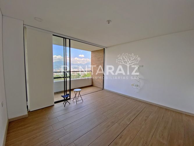 Apartaestudio en Arriendo en Loma del Escobero, Envigado - Miniatura 6