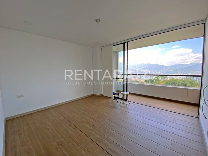 Apartaestudio en Arriendo en Loma del Escobero, Envigado - Miniatura 7