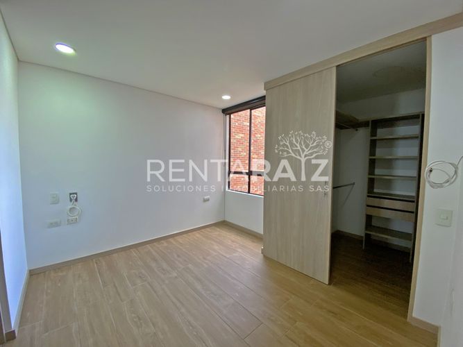 Apartaestudio en Arriendo en Loma del Escobero, Envigado - Miniatura 13