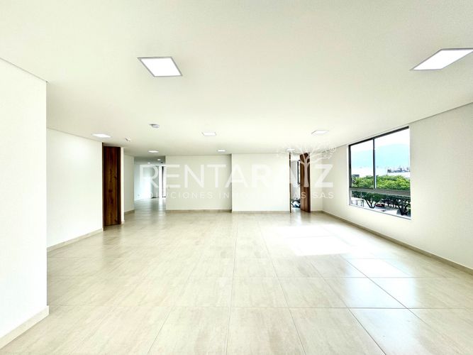 Oficina en Arriendo en El portal, Envigado - Miniatura 2