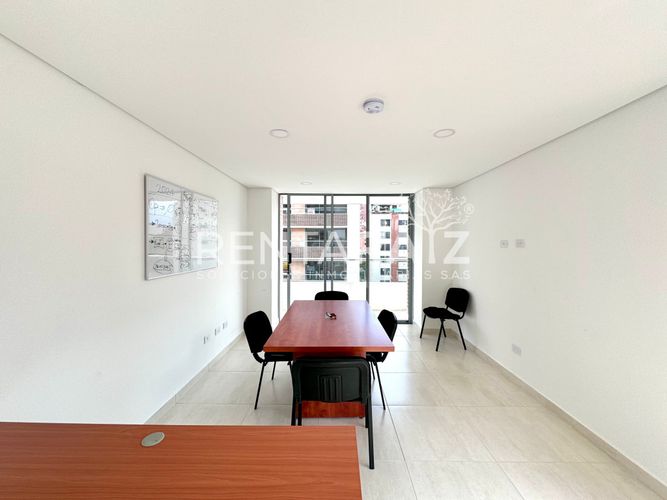 Oficina en Arriendo en El portal, Envigado - Miniatura 13