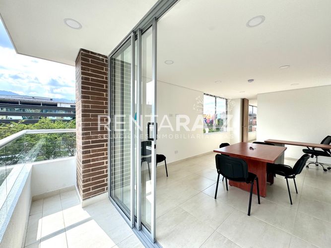 Oficina en Arriendo en El portal, Envigado - Miniatura 15