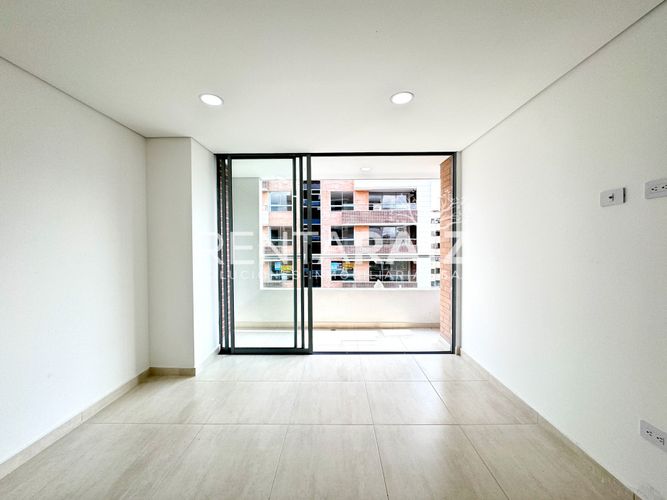 Oficina en Arriendo en El portal, Envigado - Miniatura 21