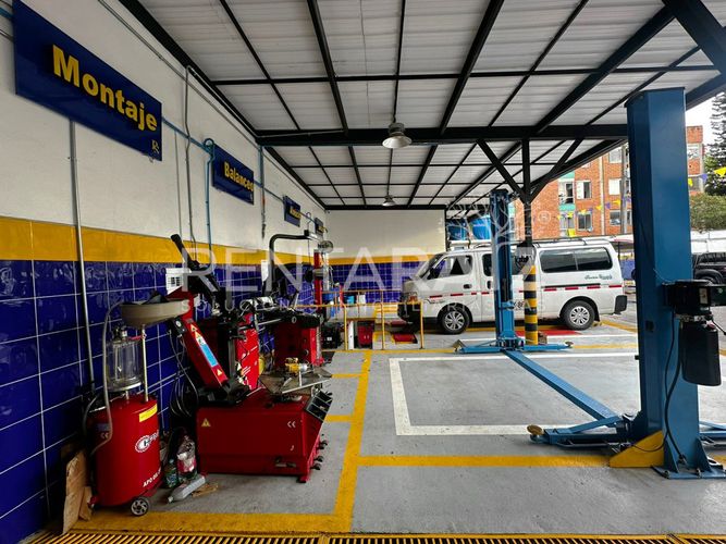Parqueadero en Venta en Los colores, Medellín - Imagen 1