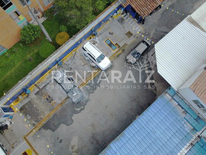 Parqueadero en Venta en Los colores, Medellín - Miniatura 11