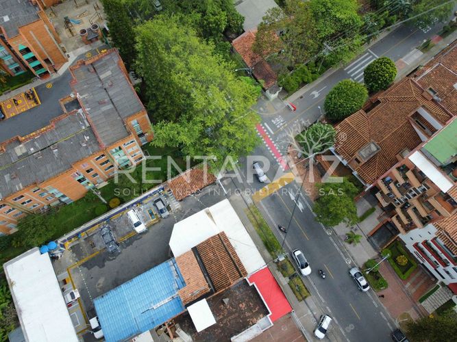 Parqueadero en Venta en Los colores, Medellín - Miniatura 12