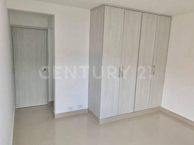 Apartamento en  Venta en El ingenio, Cali - Miniatura 4