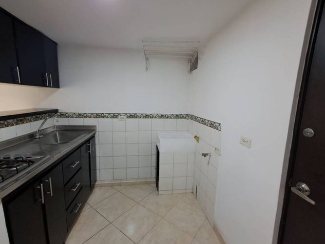 Apartamento en Venta en El chagualo, Medellín - Miniatura 2