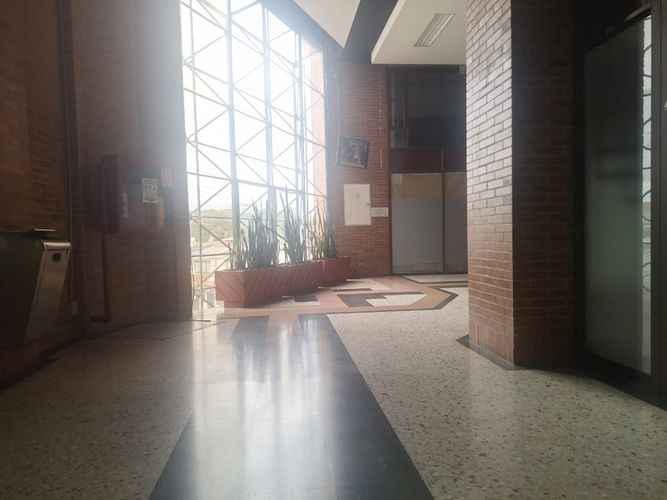 Local en Venta en Cedritos, Bogotá - Miniatura 4