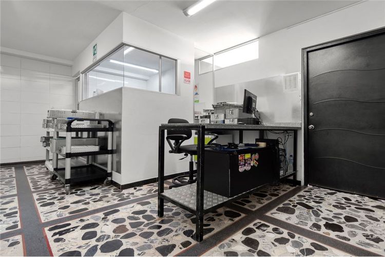 Oficina en Venta en San Nicolas, Bogotá - Miniatura 9