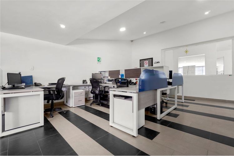 Oficina en Venta en San Nicolas, Bogotá - Miniatura 14