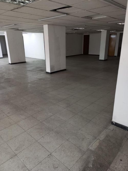 Local en Arriendo en Zona centro, Bogotá - Miniatura 3