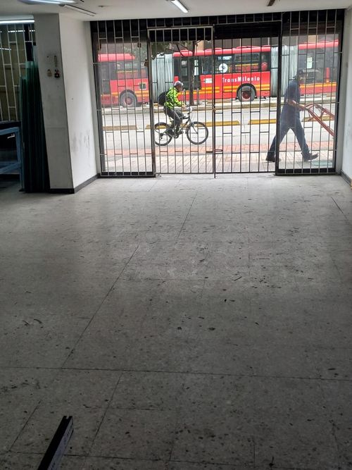 Local en Arriendo en Zona centro, Bogotá - Miniatura 8