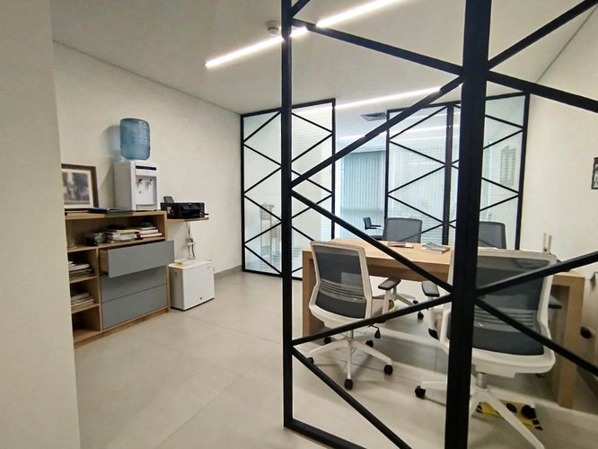 Oficina en Venta en El Poblado, Medellín - Miniatura 12