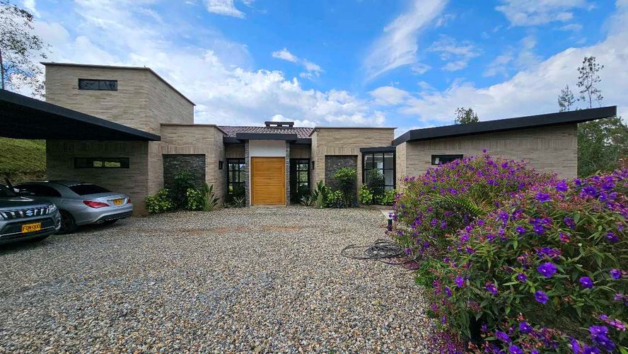 Casa en  Venta en El Retiro - Miniatura 3