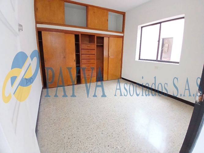 Casa en Arriendo en Belén Rosales, Medellín - Miniatura 9