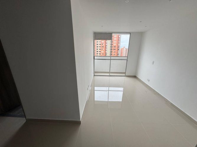 Apartamento en Arriendo en Pajarito, Medellín - Miniatura 3