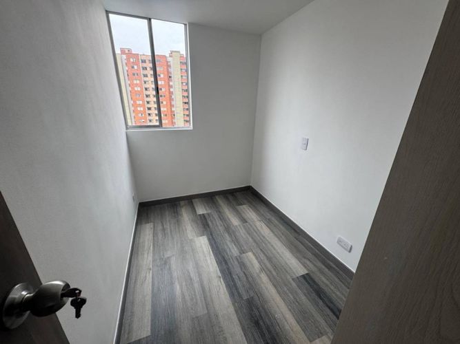 Apartamento en Arriendo en Pajarito, Medellín - Miniatura 5