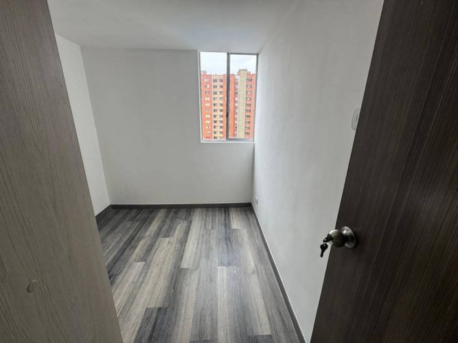 Apartamento en Arriendo en Pajarito, Medellín - Miniatura 6