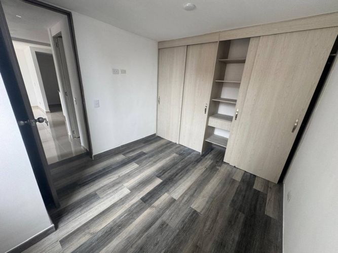 Apartamento en Arriendo en Pajarito, Medellín - Miniatura 7