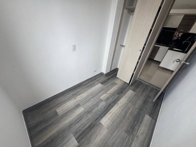 Apartamento en Arriendo en Pajarito, Medellín - Miniatura 8