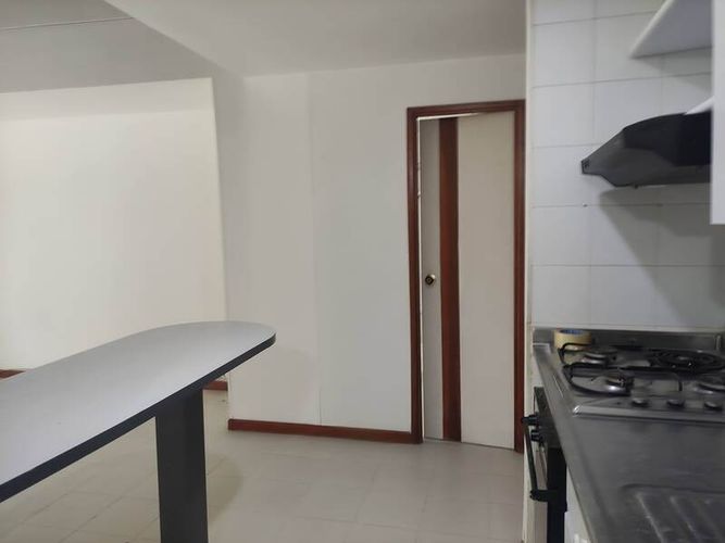 Apartaestudio en arriendo en El Poblado, Medellín - Miniatura 4