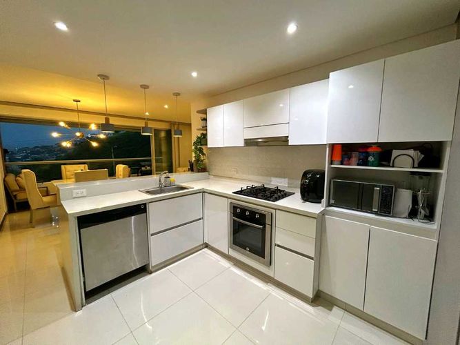 Apartamento en Venta en Cristales, Cali - Miniatura 2