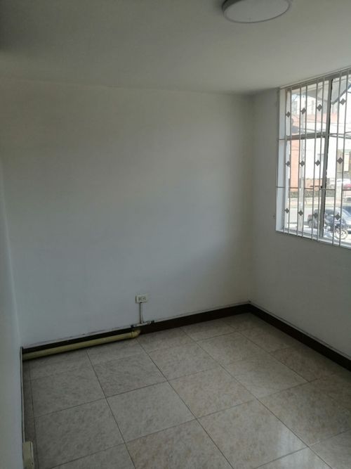 Oficina en Arriendo en Villa claudia, Bogotá - Miniatura 3