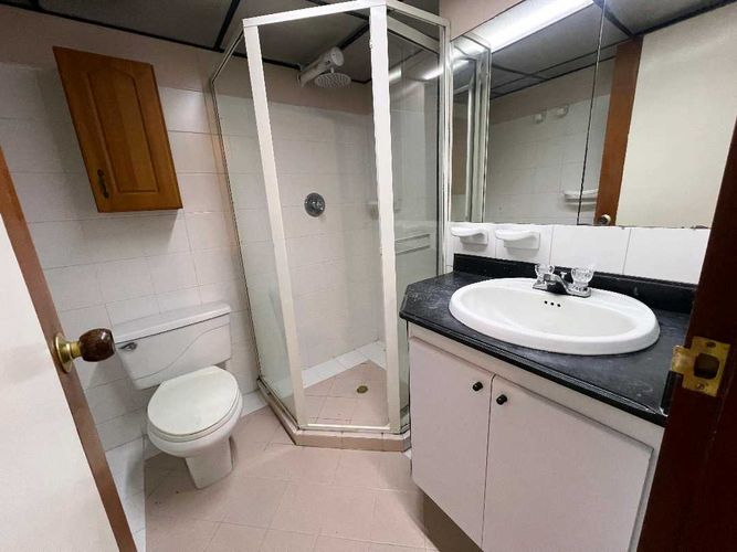 Apartaestudio en Arriendo en Laureles, Medellín - Miniatura 3