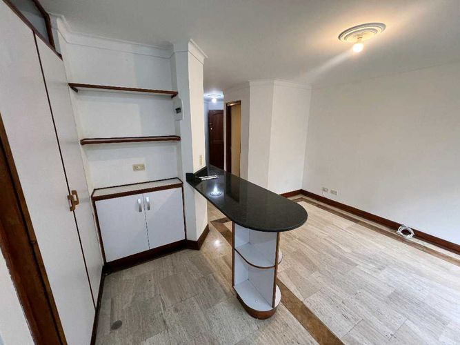 Apartaestudio en Arriendo en Laureles, Medellín - Miniatura 5