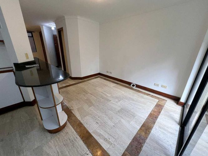 Apartaestudio en Arriendo en Laureles, Medellín - Miniatura 6