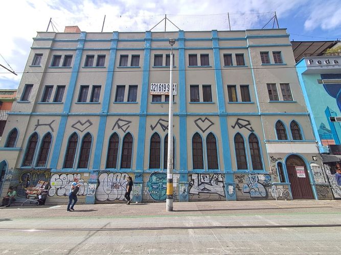 Edificio en Arriendo en La candelaria, Medellín - Miniatura 3