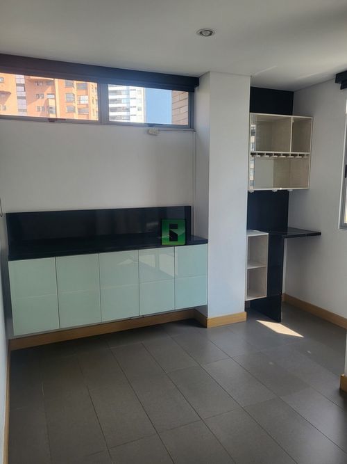 Apartamento en  Arriendo en Lalinde, Medellín - Miniatura 3
