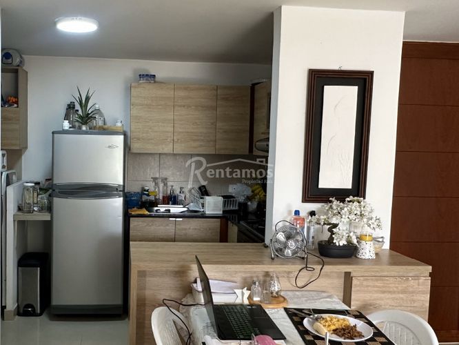 Apartamento en Arriendo en Loma de las brujas, Envigado - Miniatura 2