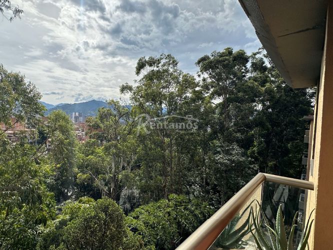 Apartamento en Arriendo en Loma de las brujas, Envigado - Miniatura 7