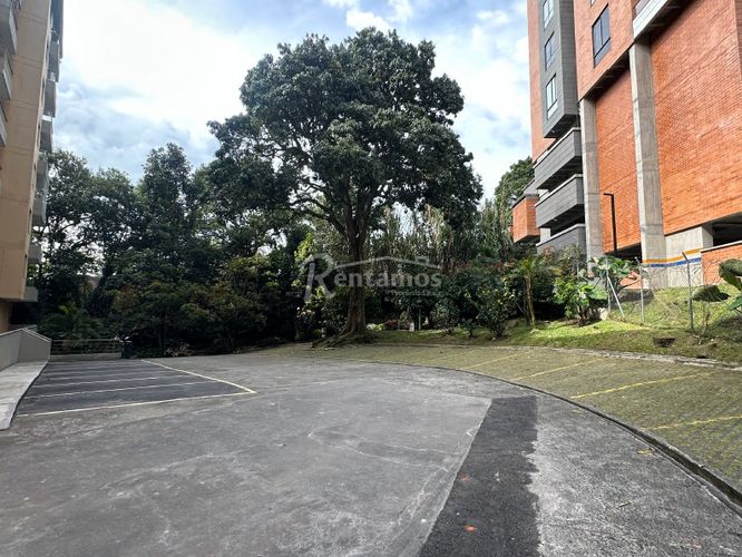Apartamento en Arriendo en Loma de las brujas, Envigado - Miniatura 17
