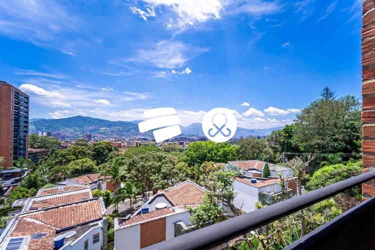 Apartamento en  Venta en Camino Verde, Envigado - Imagen 1