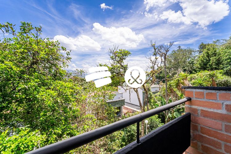 Apartamento en  Venta en Camino Verde, Envigado - Miniatura 3
