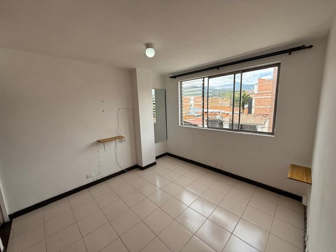Apartaestudio en Arriendo en Belén, Medellín - Miniatura 3