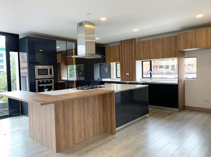 Apartamento en Venta en Santa barbara central, Bogotá - Miniatura 3