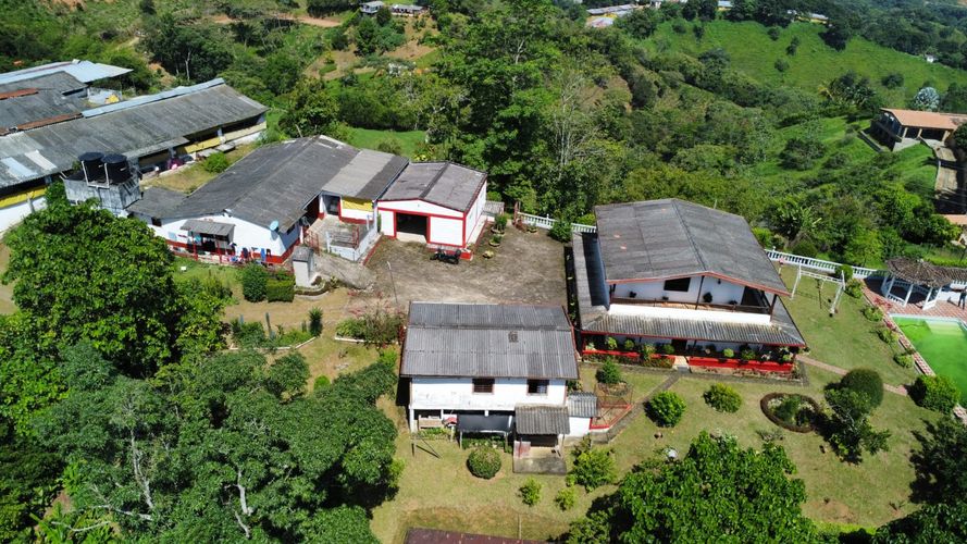 Finca en venta en Barbosa - Miniatura 5