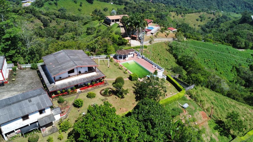 Finca en venta en Barbosa - Miniatura 10