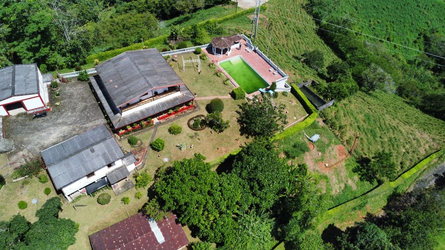 Finca en venta en Barbosa - Miniatura 11