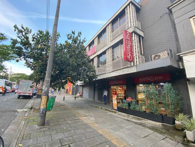 Edificio en Arriendo en El Poblado, Medellín - Miniatura 5
