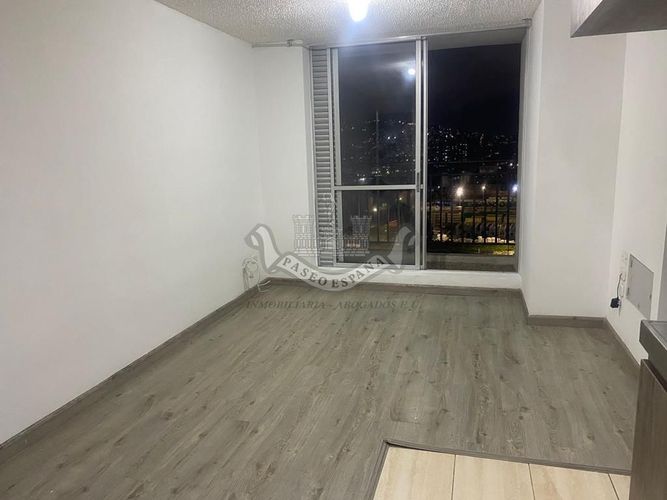 Apartamento en Arriendo en Balmoral, Bogotá - Miniatura 2