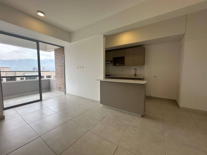 Apartamento en Arriendo en Las vegas, Itaguí - Miniatura 2