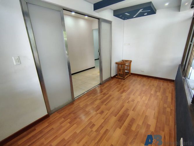 Casa en Arriendo en Laureles, Medellín - Miniatura 5