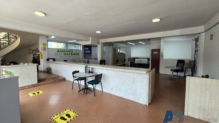 Local en Arriendo en El Poblado, Medellín - Miniatura 3